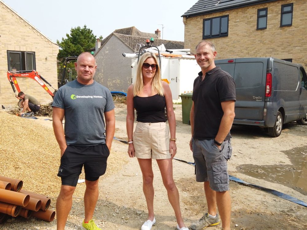 WhatsApp Image 2025-05-12 at 08.38.53